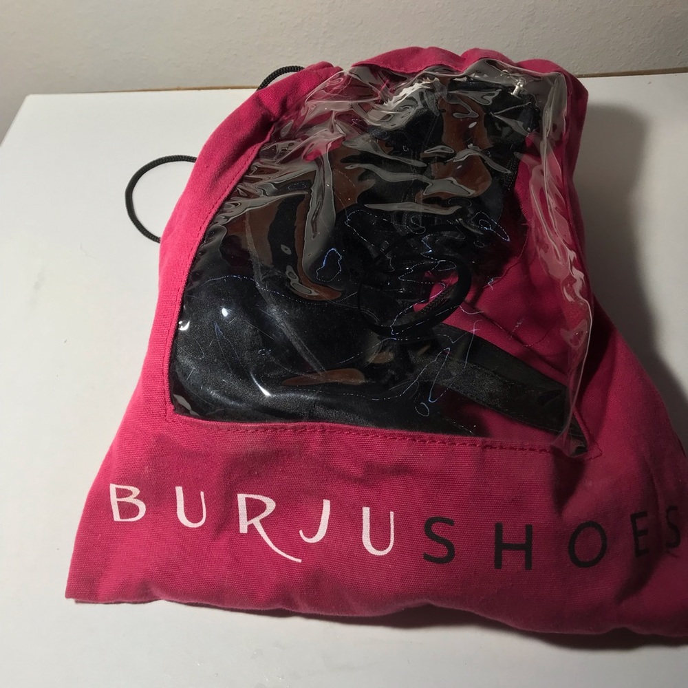 Burju Shoes Dancing Shoes. Woman’s Size 6